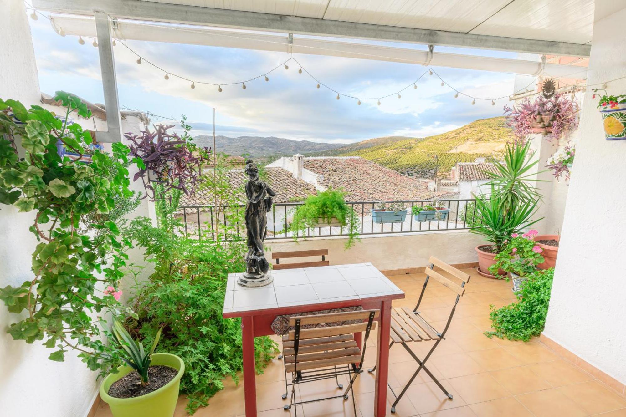 Astarte Guesthouse Castillo de Locubín Εξωτερικό φωτογραφία