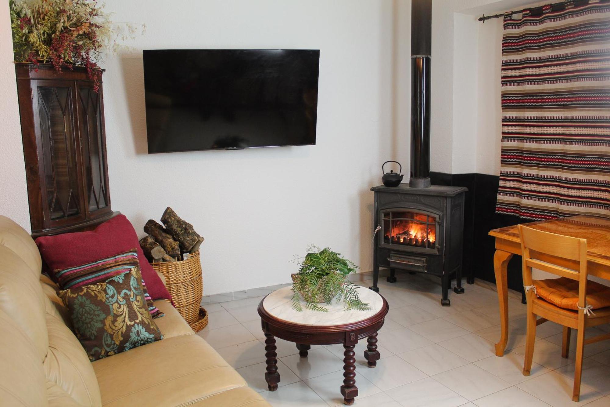Astarte Guesthouse Castillo de Locubín Εξωτερικό φωτογραφία